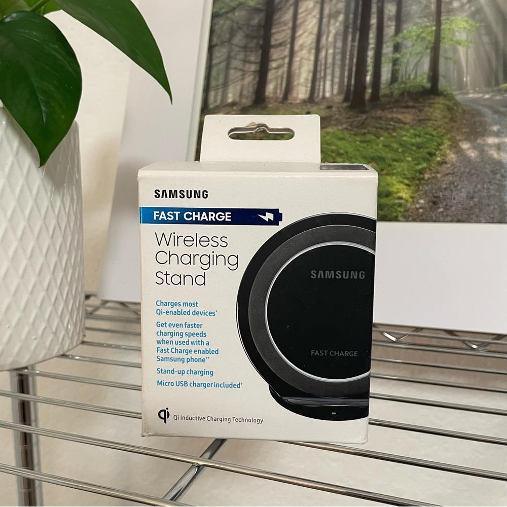 Samsung Fast Charge Stand